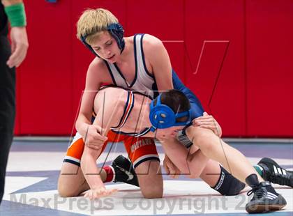Thumbnail 3 in Washington-Lee vs West Springfield (Marshall) photogallery.