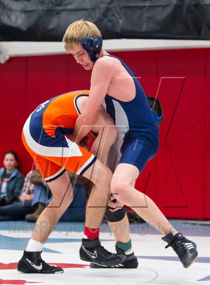 Thumbnail 3 in Washington-Lee vs West Springfield (Marshall) photogallery.