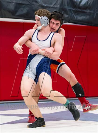 Thumbnail 1 in Washington-Lee vs West Springfield (Marshall) photogallery.