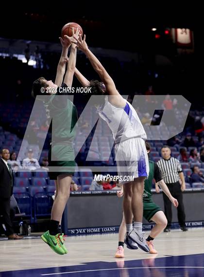 Thumbnail 1 in Tanque Verde vs Catalina (MLB Basketball Classic) photogallery.