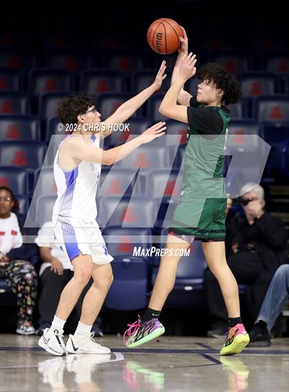 Thumbnail 2 in Tanque Verde vs Catalina (MLB Basketball Classic) photogallery.