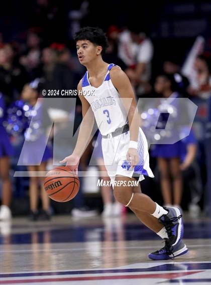 Thumbnail 2 in Tanque Verde vs Catalina (MLB Basketball Classic) photogallery.