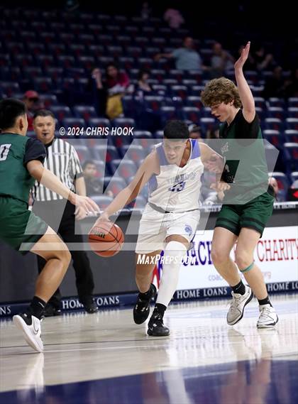 Thumbnail 1 in Tanque Verde vs Catalina (MLB Basketball Classic) photogallery.