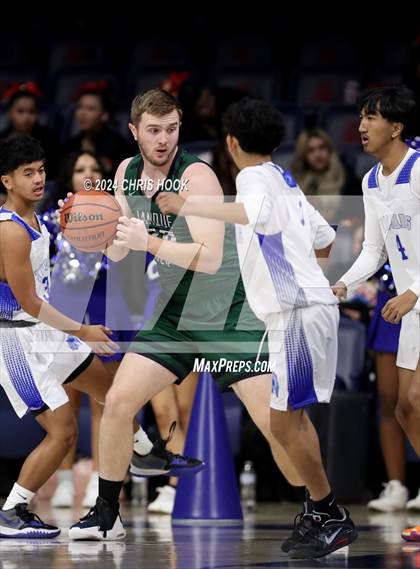 Thumbnail 1 in Tanque Verde vs Catalina (MLB Basketball Classic) photogallery.