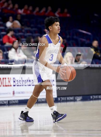 Thumbnail 1 in Tanque Verde vs Catalina (MLB Basketball Classic) photogallery.