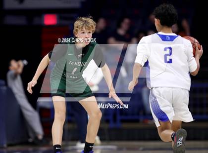 Thumbnail 1 in Tanque Verde vs Catalina (MLB Basketball Classic) photogallery.