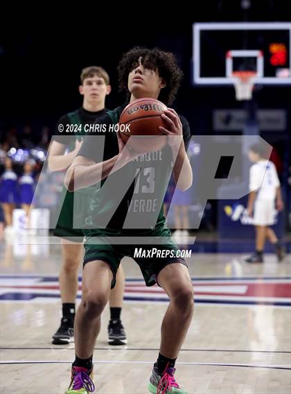 Thumbnail 2 in Tanque Verde vs Catalina (MLB Basketball Classic) photogallery.
