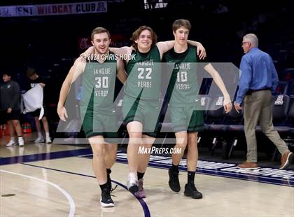 Thumbnail 1 in Tanque Verde vs Catalina (MLB Basketball Classic) photogallery.