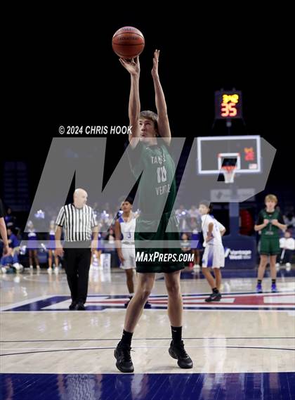 Thumbnail 3 in Tanque Verde vs Catalina (MLB Basketball Classic) photogallery.