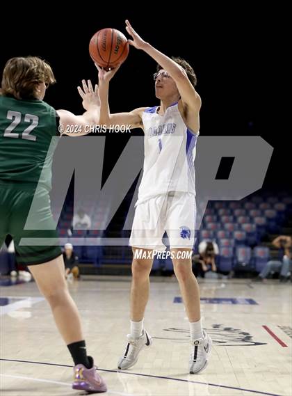 Thumbnail 1 in Tanque Verde vs Catalina (MLB Basketball Classic) photogallery.
