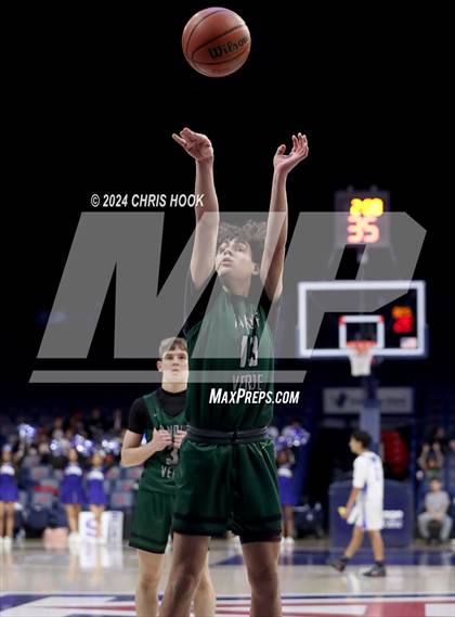 Thumbnail 1 in Tanque Verde vs Catalina (MLB Basketball Classic) photogallery.