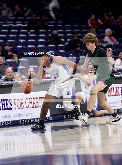 Thumbnail 3 in Tanque Verde vs Catalina (MLB Basketball Classic) photogallery.