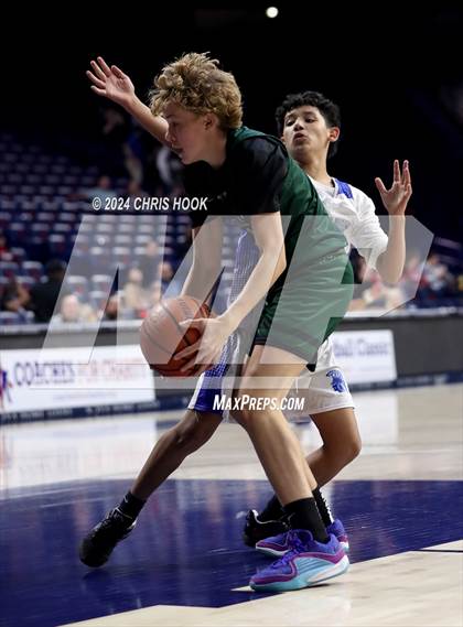 Thumbnail 3 in Tanque Verde vs Catalina (MLB Basketball Classic) photogallery.