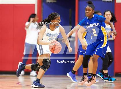 Thumbnail 1 in Garner Magnet vs. North Carolina School of Science & Math (Jordan Falcons MLK Classic) photogallery.