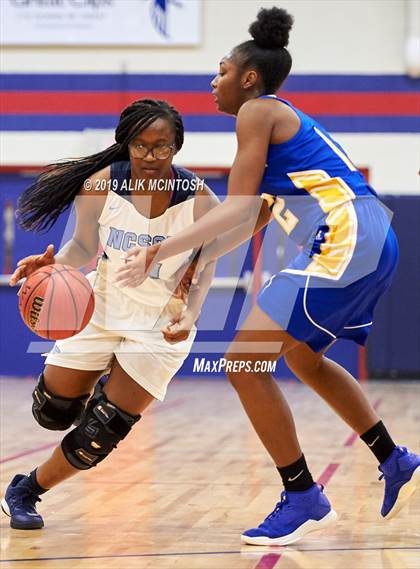 Thumbnail 3 in Garner Magnet vs. North Carolina School of Science & Math (Jordan Falcons MLK Classic) photogallery.