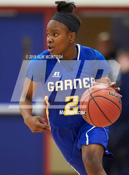 Thumbnail 1 in Garner Magnet vs. North Carolina School of Science & Math (Jordan Falcons MLK Classic) photogallery.
