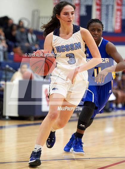 Thumbnail 3 in Garner Magnet vs. North Carolina School of Science & Math (Jordan Falcons MLK Classic) photogallery.