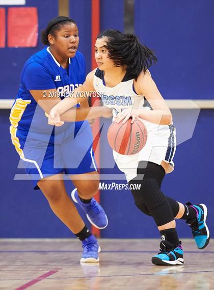 Thumbnail 3 in Garner Magnet vs. North Carolina School of Science & Math (Jordan Falcons MLK Classic) photogallery.