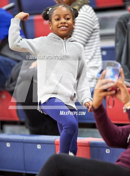 Thumbnail 1 in Garner Magnet vs. North Carolina School of Science & Math (Jordan Falcons MLK Classic) photogallery.