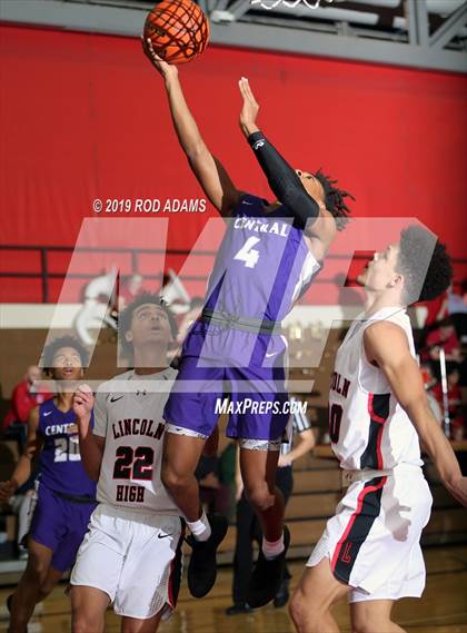 Thumbnail 3 in Omaha Central @ Lincoln High photogallery.
