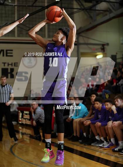 Thumbnail 1 in Omaha Central @ Lincoln High photogallery.