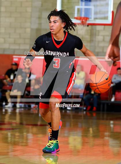 Thumbnail 3 in Etiwanda vs. Westchester (Nike Extravaganza) photogallery.