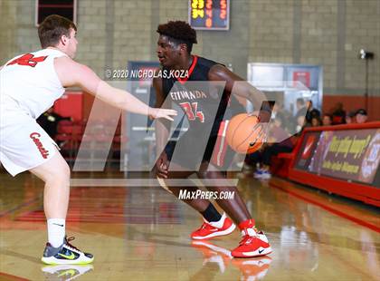 Thumbnail 1 in Etiwanda vs. Westchester (Nike Extravaganza) photogallery.