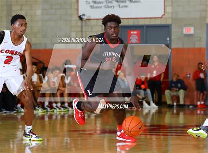 Thumbnail 2 in Etiwanda vs. Westchester (Nike Extravaganza) photogallery.
