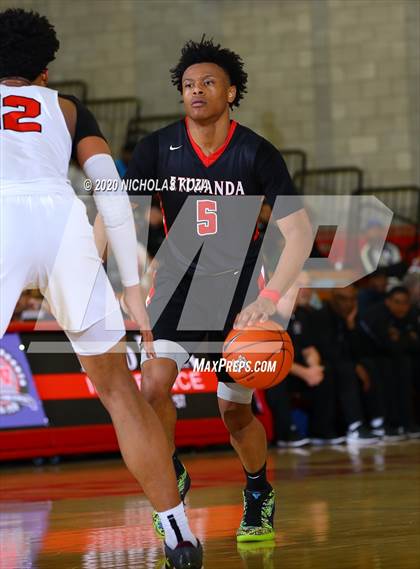 Thumbnail 2 in Etiwanda vs. Westchester (Nike Extravaganza) photogallery.
