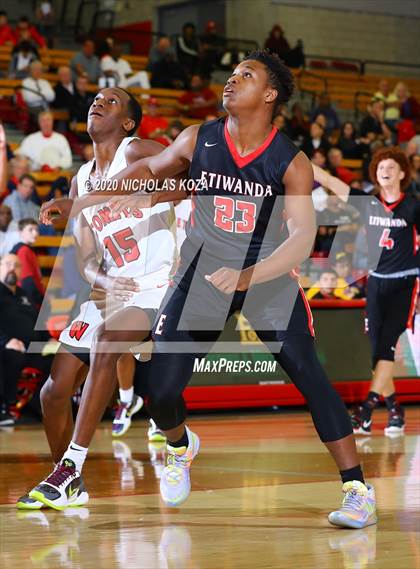 Thumbnail 3 in Etiwanda vs. Westchester (Nike Extravaganza) photogallery.