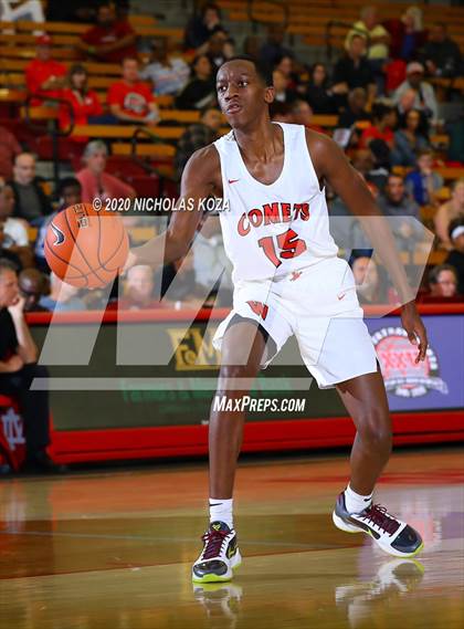 Thumbnail 2 in Etiwanda vs. Westchester (Nike Extravaganza) photogallery.