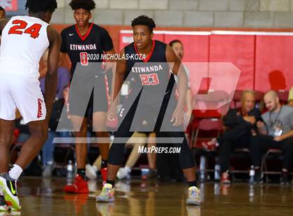 Thumbnail 2 in Etiwanda vs. Westchester (Nike Extravaganza) photogallery.