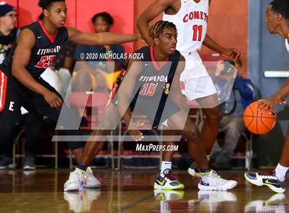 Thumbnail 2 in Etiwanda vs. Westchester (Nike Extravaganza) photogallery.