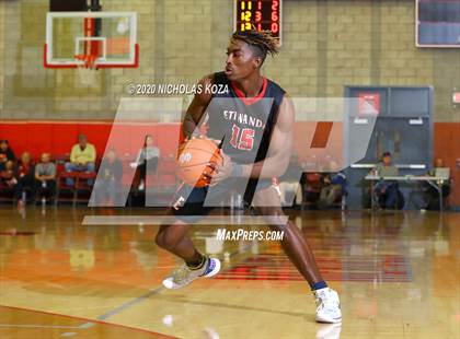 Thumbnail 3 in Etiwanda vs. Westchester (Nike Extravaganza) photogallery.