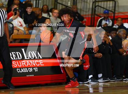 Thumbnail 3 in Etiwanda vs. Westchester (Nike Extravaganza) photogallery.
