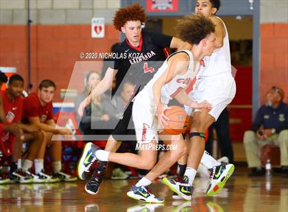 Thumbnail 2 in Etiwanda vs. Westchester (Nike Extravaganza) photogallery.