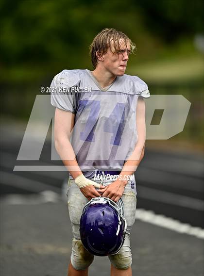 Thumbnail 1 in Moorefield @ Strasburg (Scrimmage) photogallery.