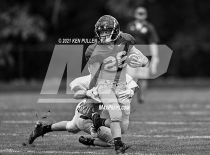 Thumbnail 2 in Moorefield @ Strasburg (Scrimmage) photogallery.