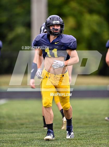 Thumbnail 2 in Moorefield @ Strasburg (Scrimmage) photogallery.