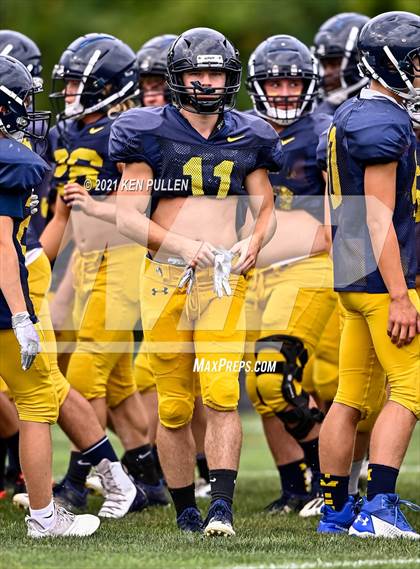 Thumbnail 2 in Moorefield @ Strasburg (Scrimmage) photogallery.