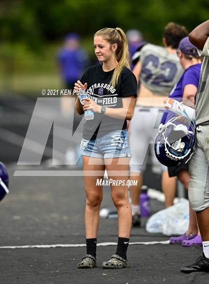 Thumbnail 1 in Moorefield @ Strasburg (Scrimmage) photogallery.