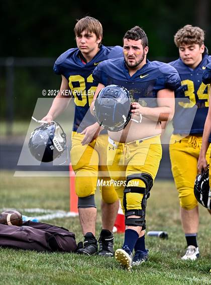 Thumbnail 2 in Moorefield @ Strasburg (Scrimmage) photogallery.