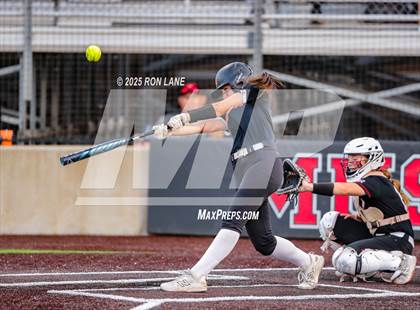 Thumbnail 3 in Norman @ Mustang photogallery.