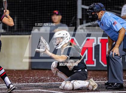 Thumbnail 1 in Norman @ Mustang photogallery.