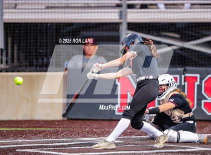 Thumbnail 2 in Norman @ Mustang photogallery.