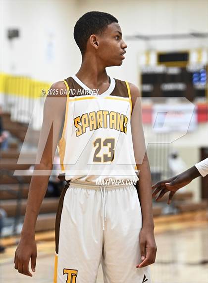 Thumbnail 3 in FR: George Washington @ Thomas Jefferson photogallery.