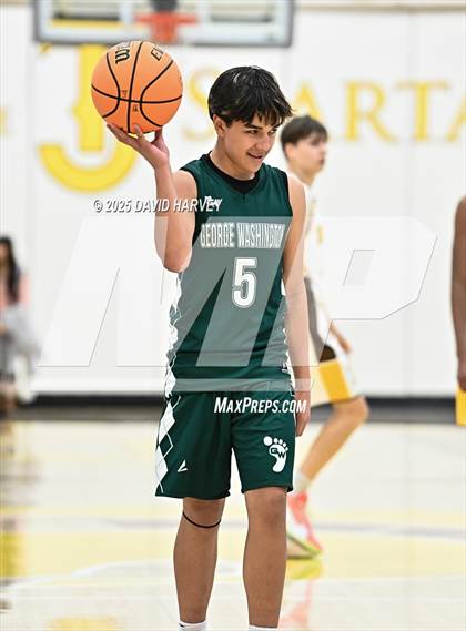 Thumbnail 3 in FR: George Washington @ Thomas Jefferson photogallery.