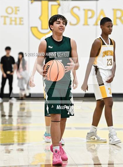 Thumbnail 1 in FR: George Washington @ Thomas Jefferson photogallery.