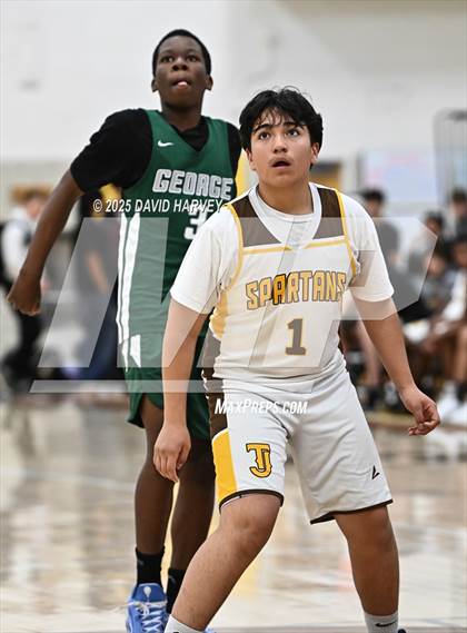 Thumbnail 1 in FR: George Washington @ Thomas Jefferson photogallery.