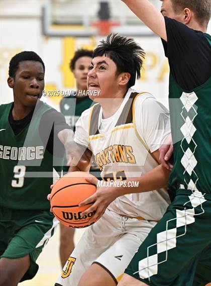 Thumbnail 1 in FR: George Washington @ Thomas Jefferson photogallery.